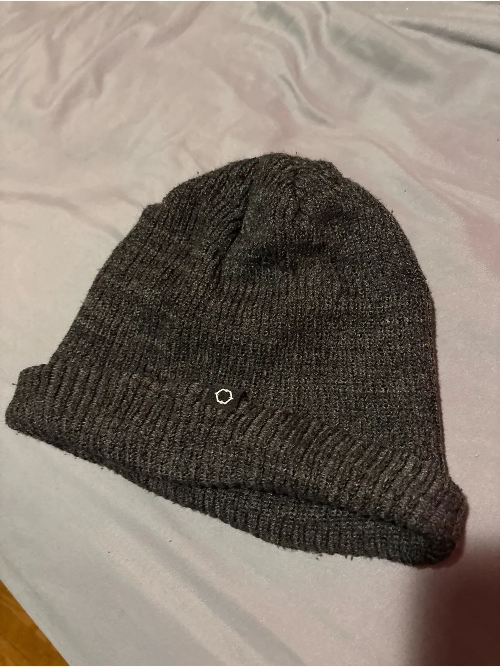 Men's Dark Gray Knit Beanie - Unbranded